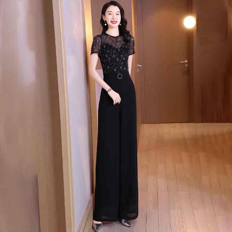 महिलाओं के लिए ऐसा जंपसूट कैसे चुनें जो वास्तव में फिट हो और अच्छा भी लगे?